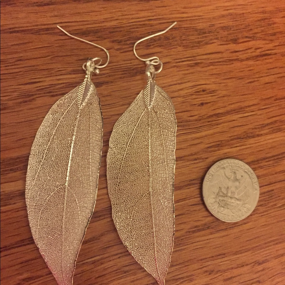 Silver leaf earrings - Picture 2 of 2